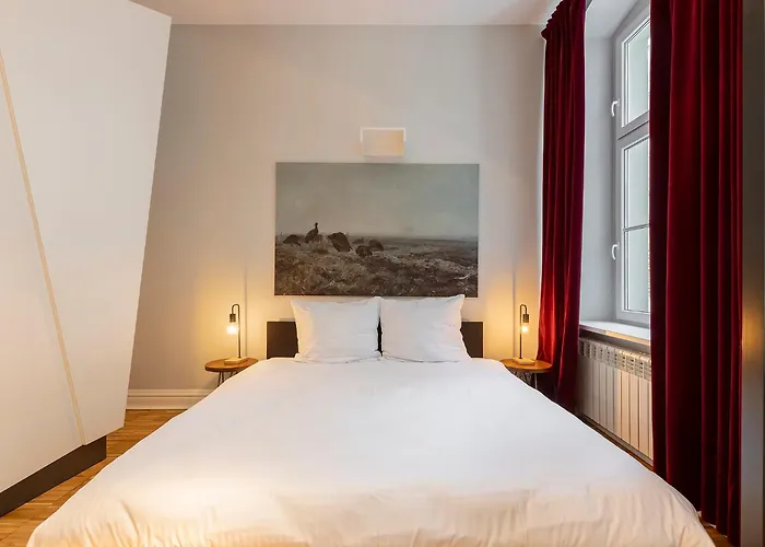 Apartment Chelmonskiego 8-01 By Farkas