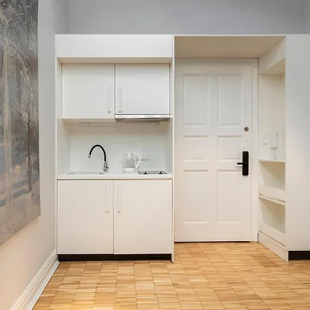 Chelmonskiego 8-01 By Farkas * ポズナン