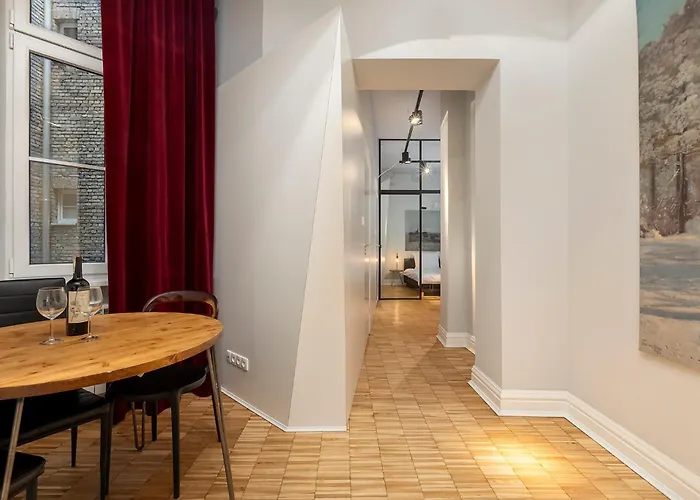 Chelmonskiego 8-01 By Farkas * Poznan